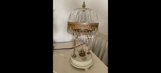 مصباح طاولة كريستالي عتيق. Antique Crystal Table Lamp