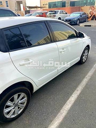 Toyota Yaris Hatchback 2015 in Excellent condition for Sale in Ajman. - 3