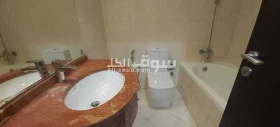 شقه للايجار غرفتان وصاله وثلاث حمامات الاطلالة على البحر - 2