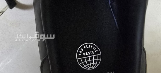 حذاء اديداس بحالة جيده .الون اسود .المقاس 40 - 6