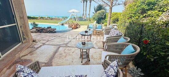 Castle For Sale In Marina 5 - قصر للبيع في مارينا 5 (E5709) - 5