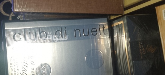 Ellegant perfums and Luxurious framed - 6