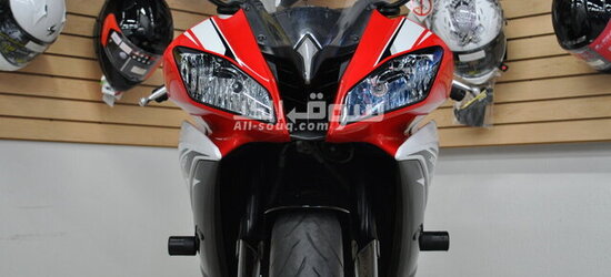 Used motorcycles for sale UAE: 2014 YAMAHA R6.... WHATSAPP: +971563148402 - 3