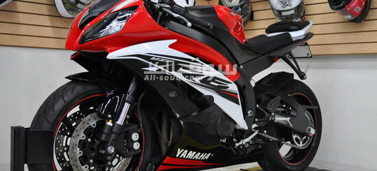 Used motorcycles for sale UAE: 2014 YAMAHA R6.... WHATSAPP: +971563148402 - 4