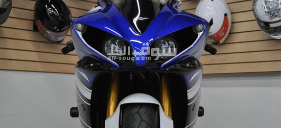Used motorcycles for sale UAE: 2013 YAMAHA R1..... WHATSAPP: +971563148402 - 3