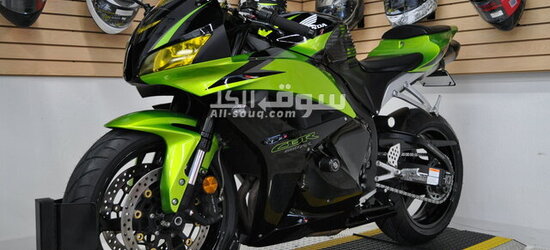 Used motorcycles for sale UAE: 2009 HONDA CBR600RR.....WHATSAPP: +971563148402 - 4